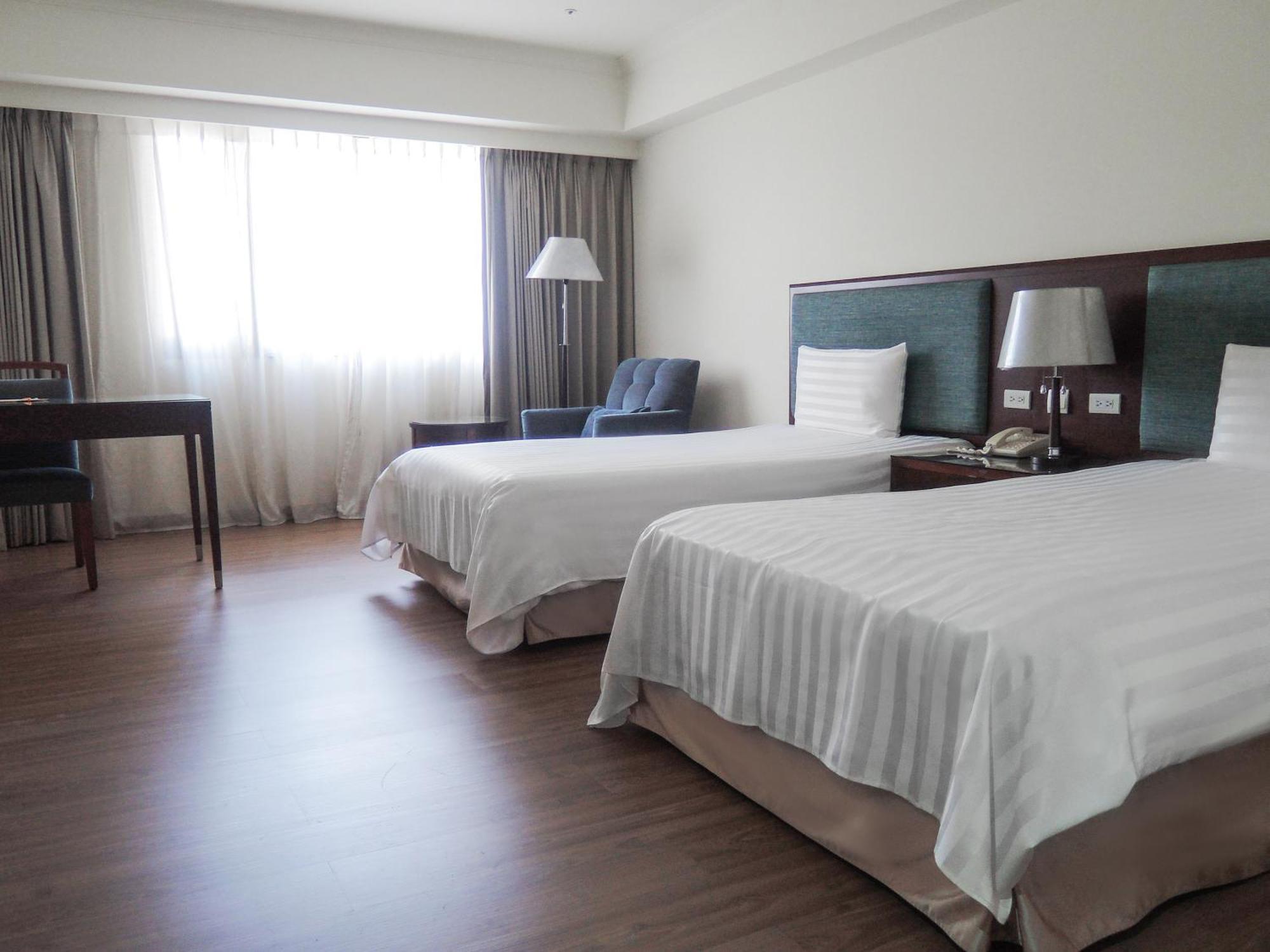 Check Inn Taipei Neihu Eksteriør billede